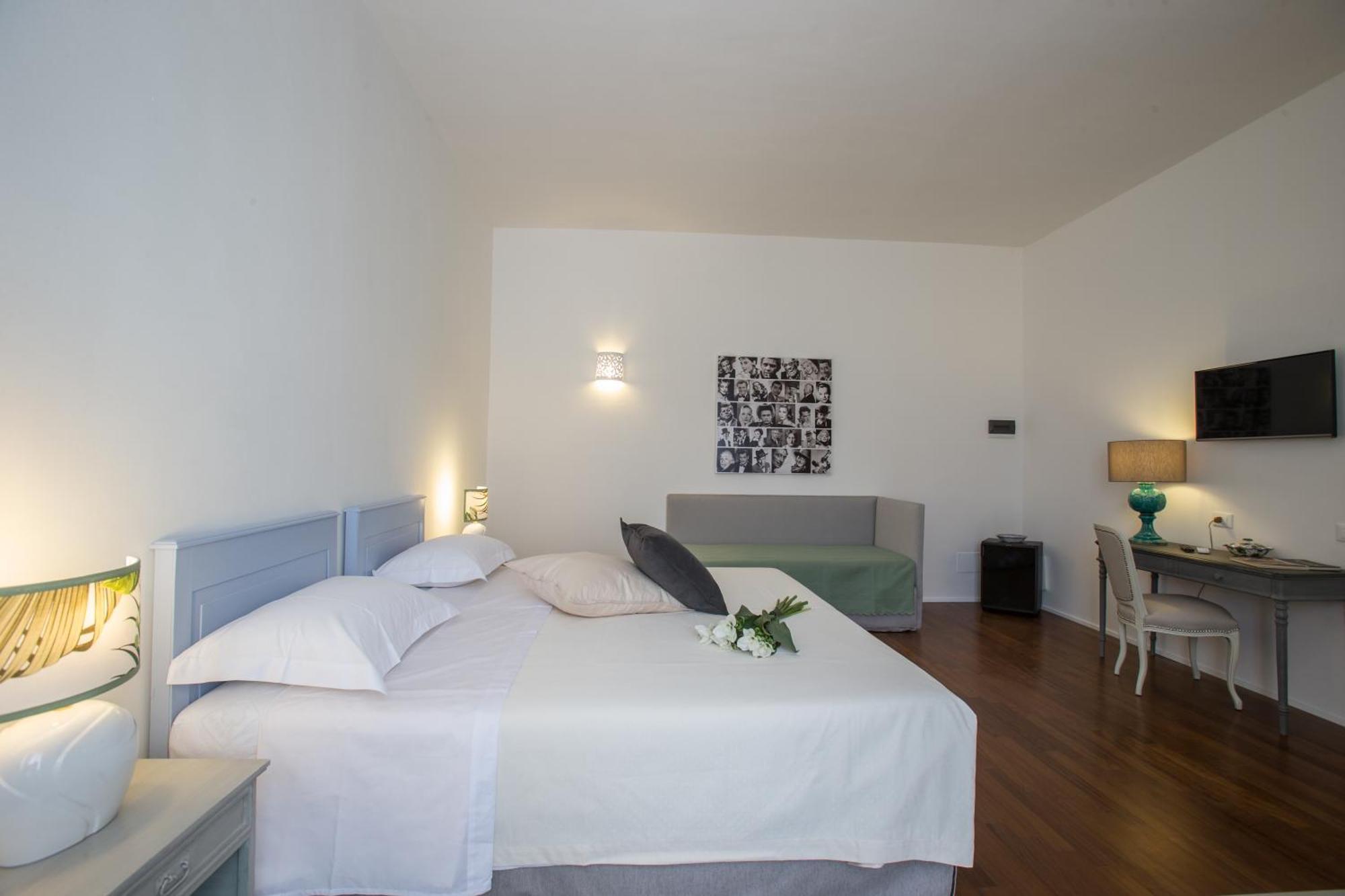 Li Pappi Antico Casale Bed & Breakfast กาลาตีนา ห้อง รูปภาพ